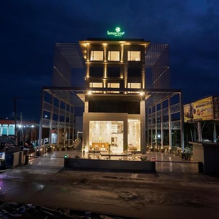 Lemon Tree Hotel, Haridwar Exterior photo