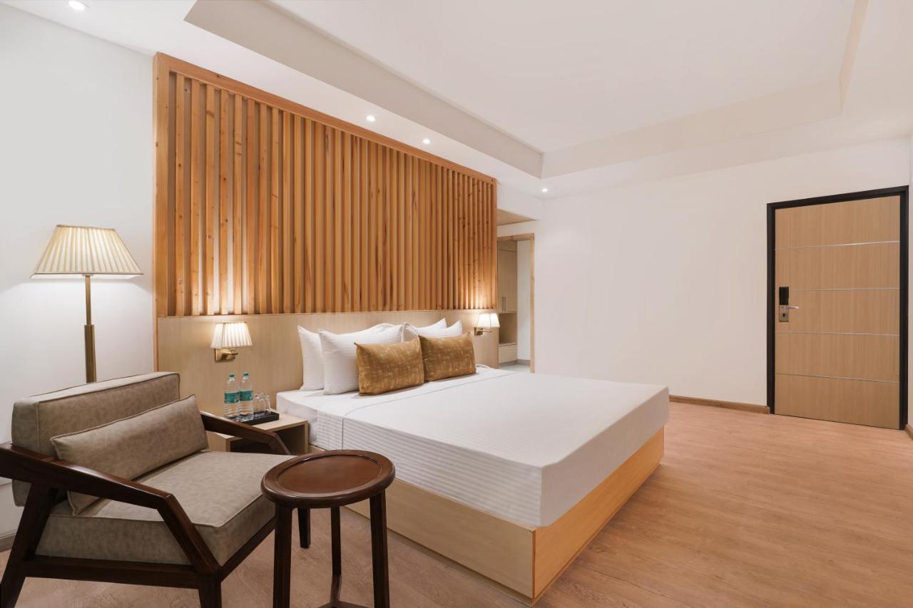 Lemon Tree Hotel, Haridwar Exterior photo